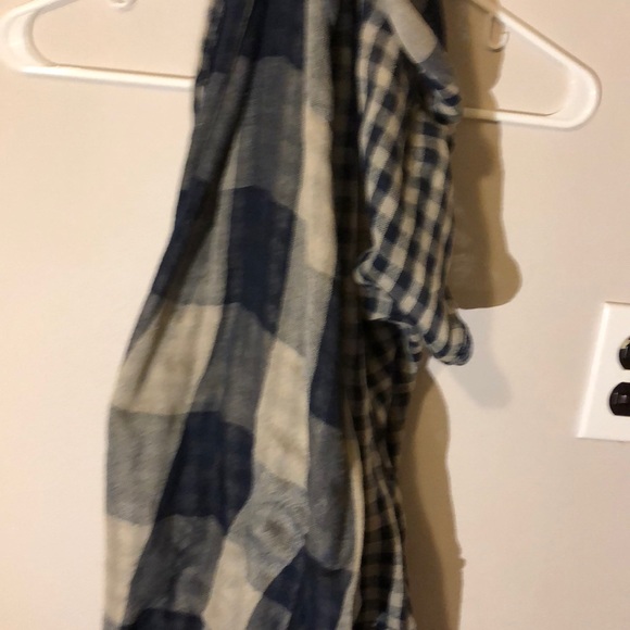 2 sided scarf - Picture 3 of 3